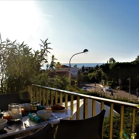 - Lanterne Bleue Apartment Nice